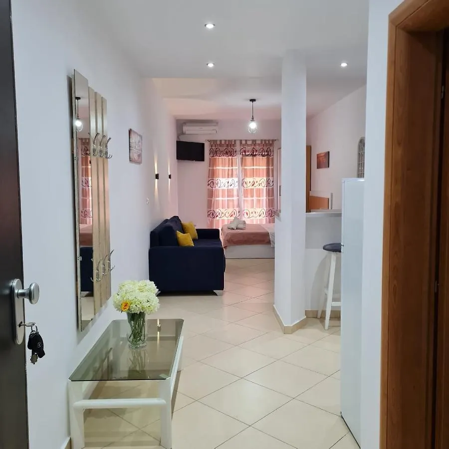 Appartamento Studio By The Beach - Vlorë