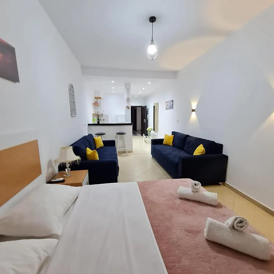 Studio By The Beach - Vlorë