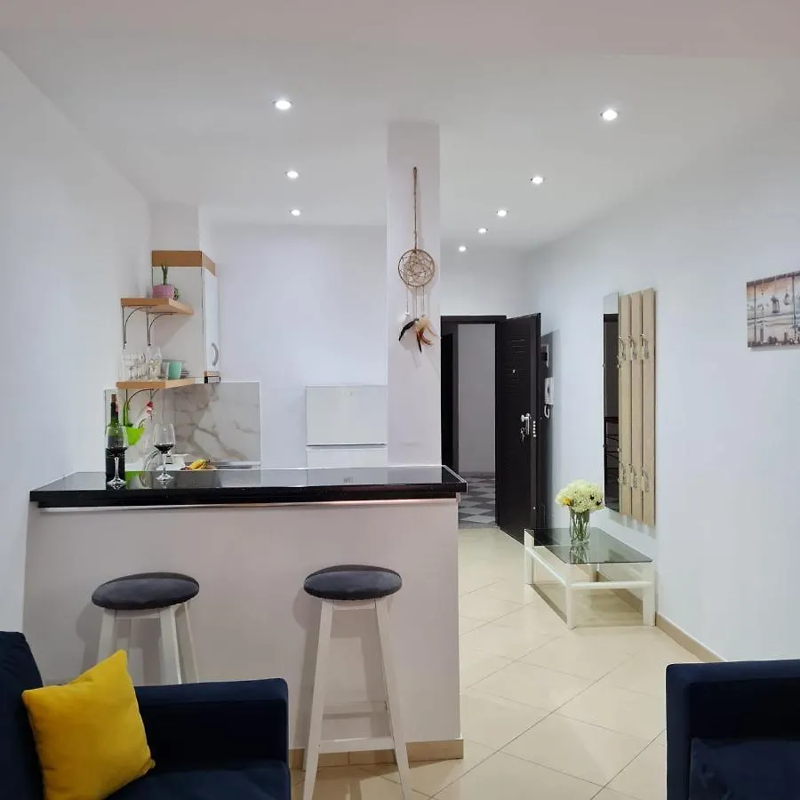 Studio By The Beach - Vlorë Albania
